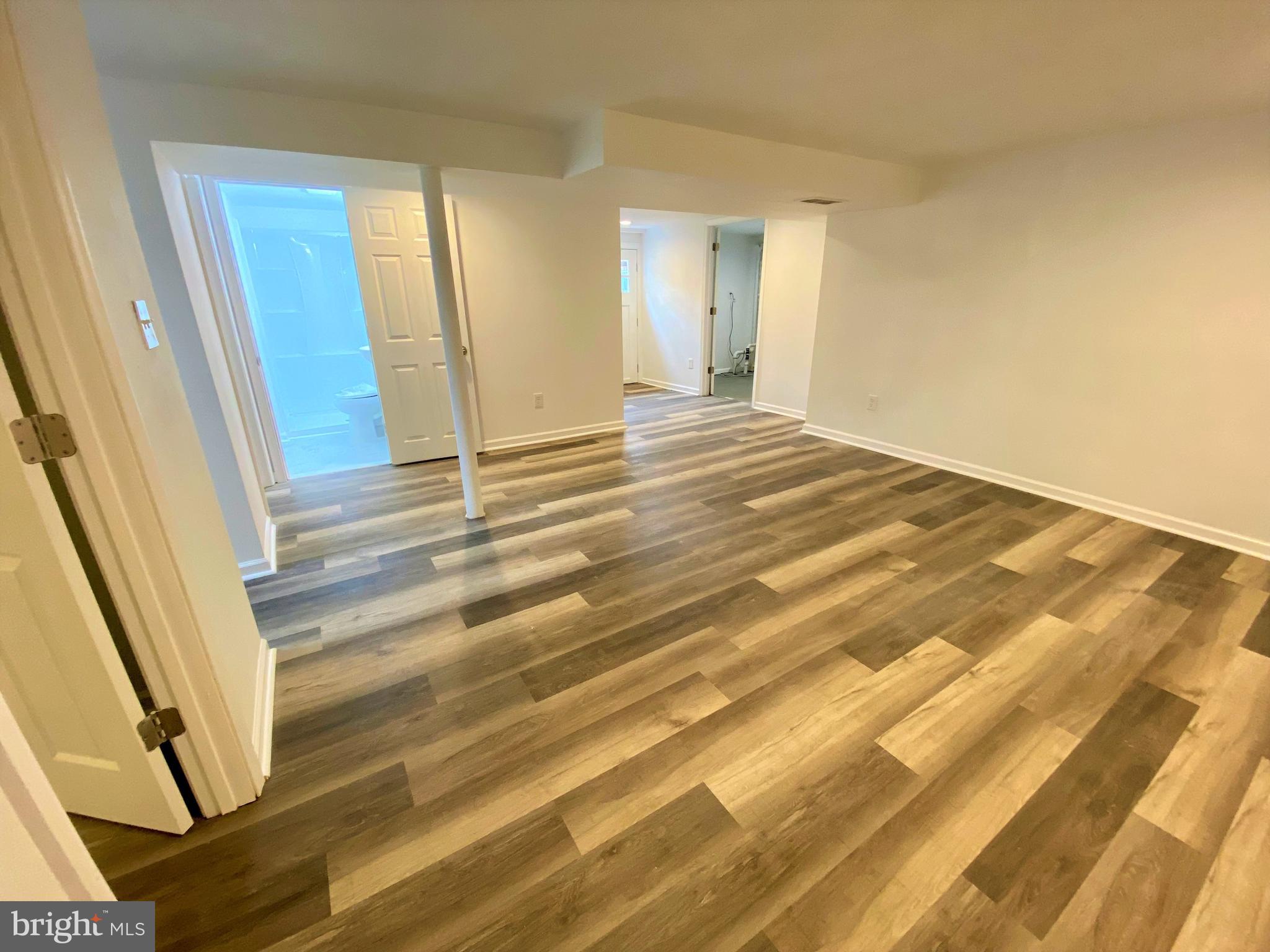 MERRITT HOMES - Residential