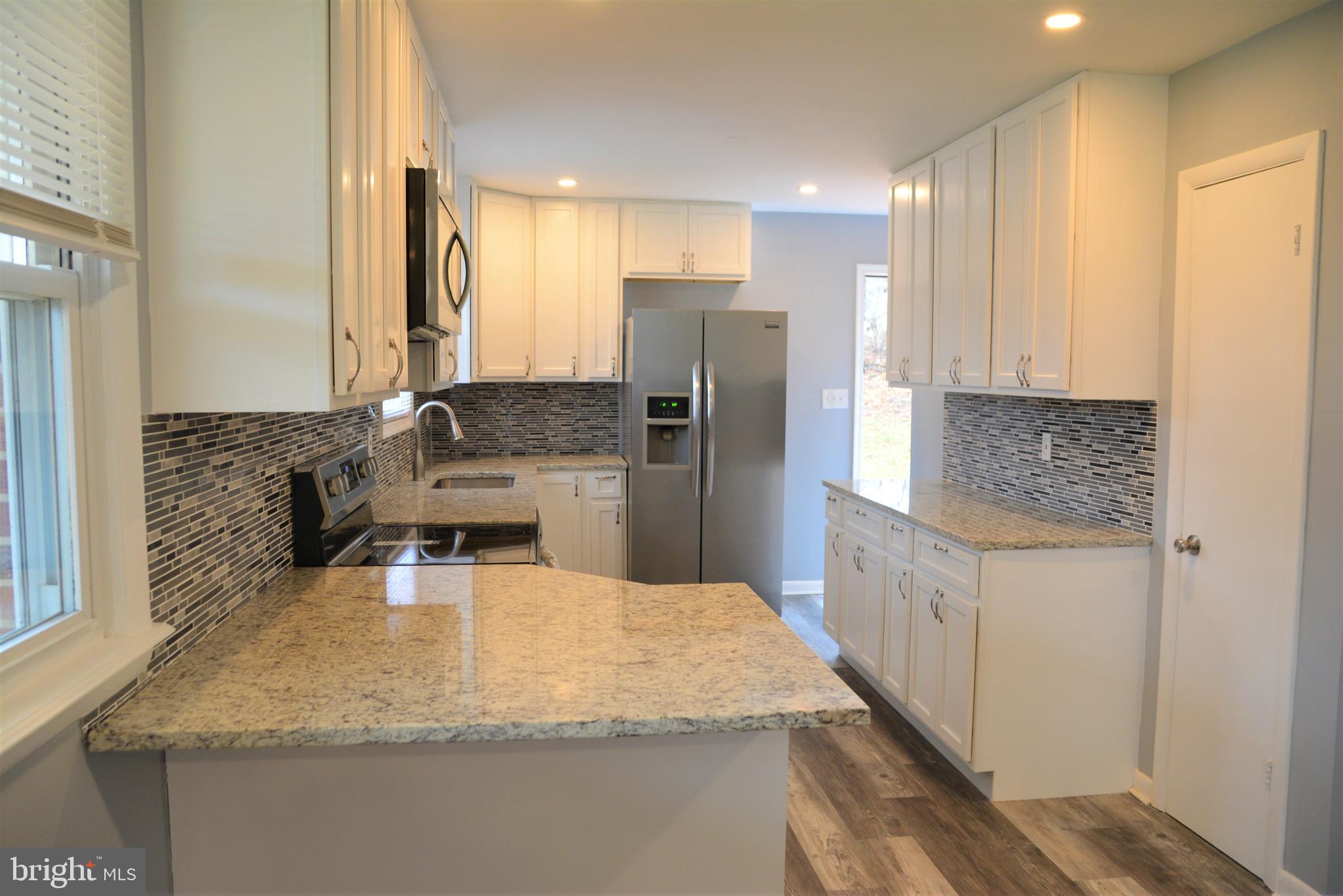 MERRITT HOMES - Residential