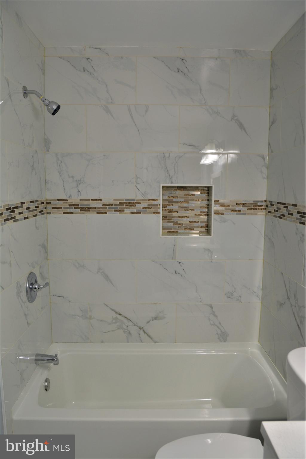 MERRITT HOMES - Residential