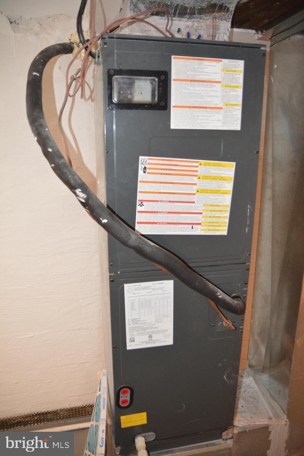 MERRITT HOMES - Residential