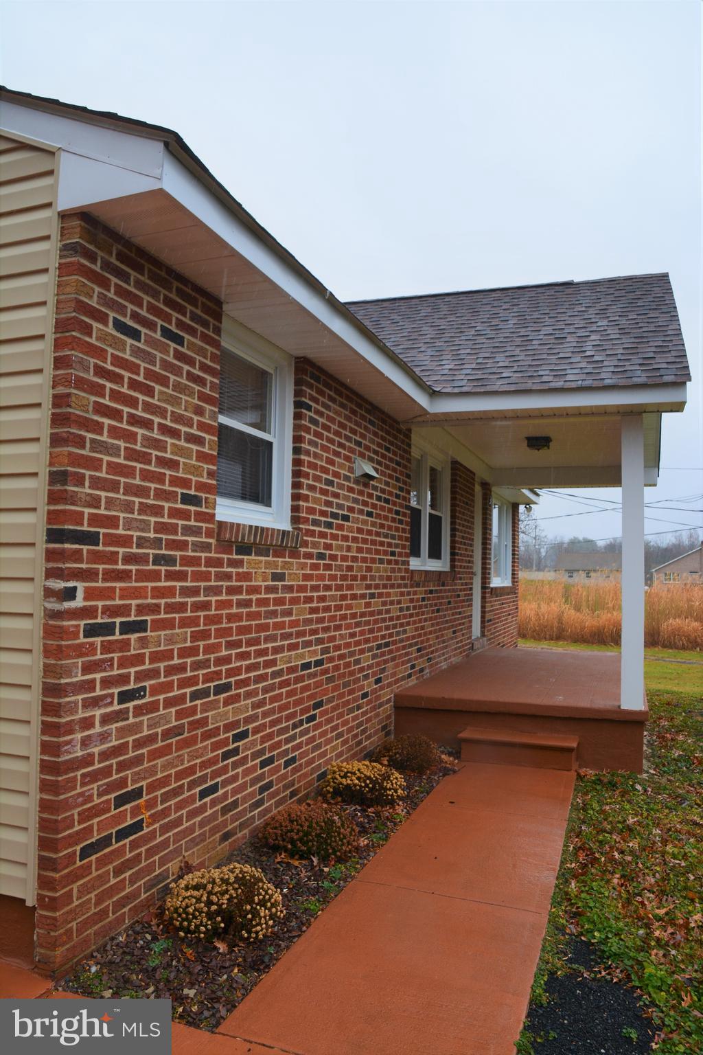 MERRITT HOMES - Residential