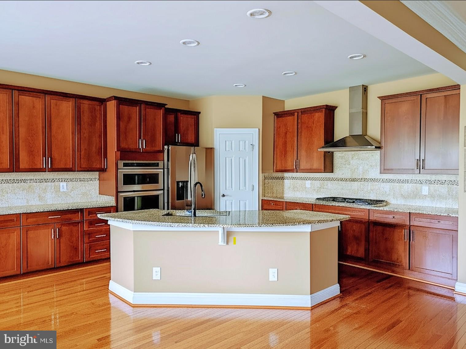 42394 GRAHAMS STABLE SQUARE
