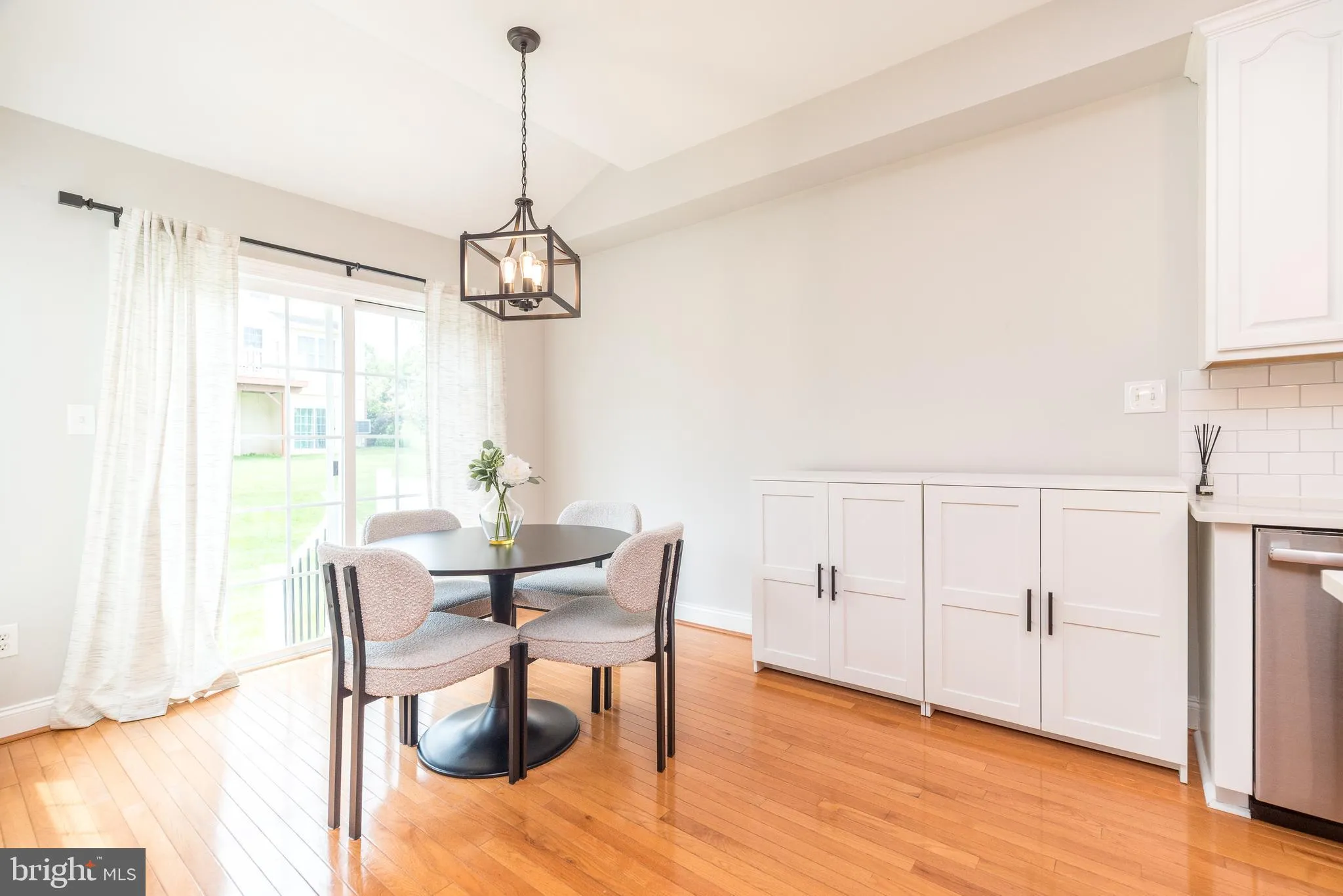 Furlong, Pennsylvania 18925, United States, 3 Bedrooms Bedrooms, ,3 BathroomsBathrooms,Residential,Active,168945