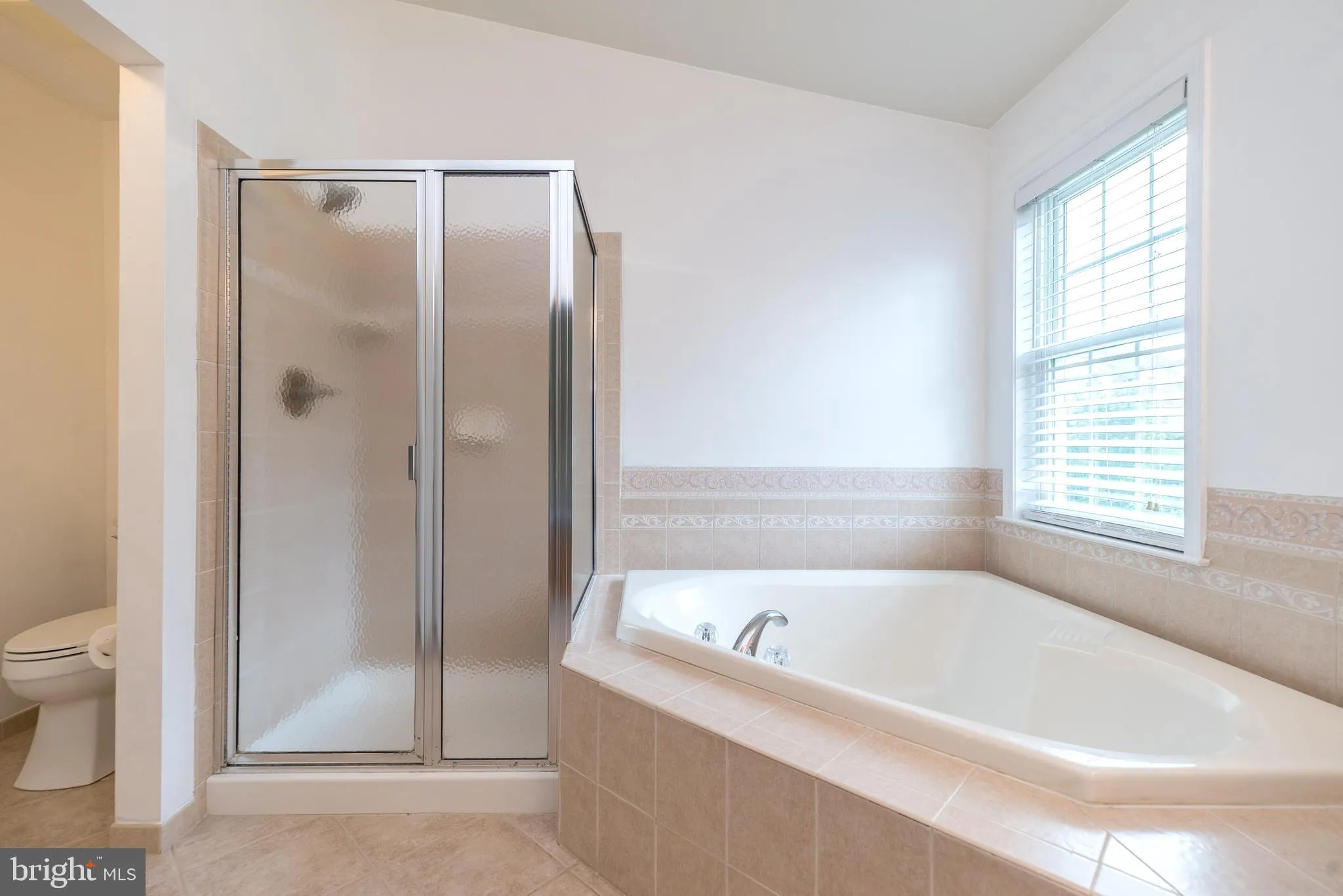 Furlong, Pennsylvania 18925, United States, 3 Bedrooms Bedrooms, ,3 BathroomsBathrooms,Residential,Active,168945