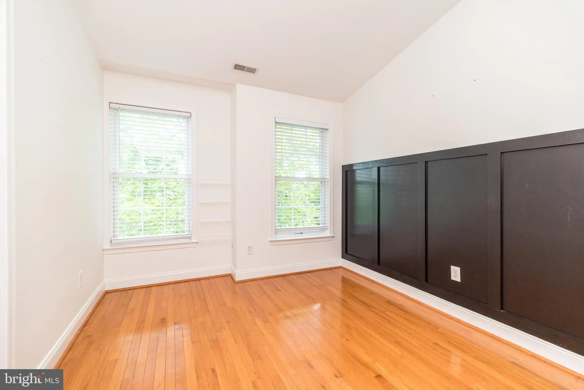 Furlong, Pennsylvania 18925, United States, 3 Bedrooms Bedrooms, ,3 BathroomsBathrooms,Residential,Active,168945