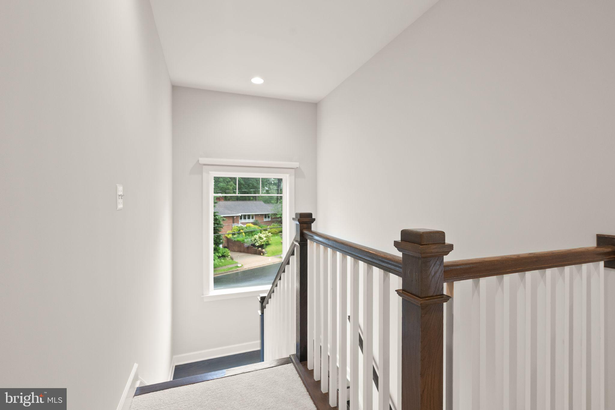 BERKSHIRE OAKWOOD - Residential