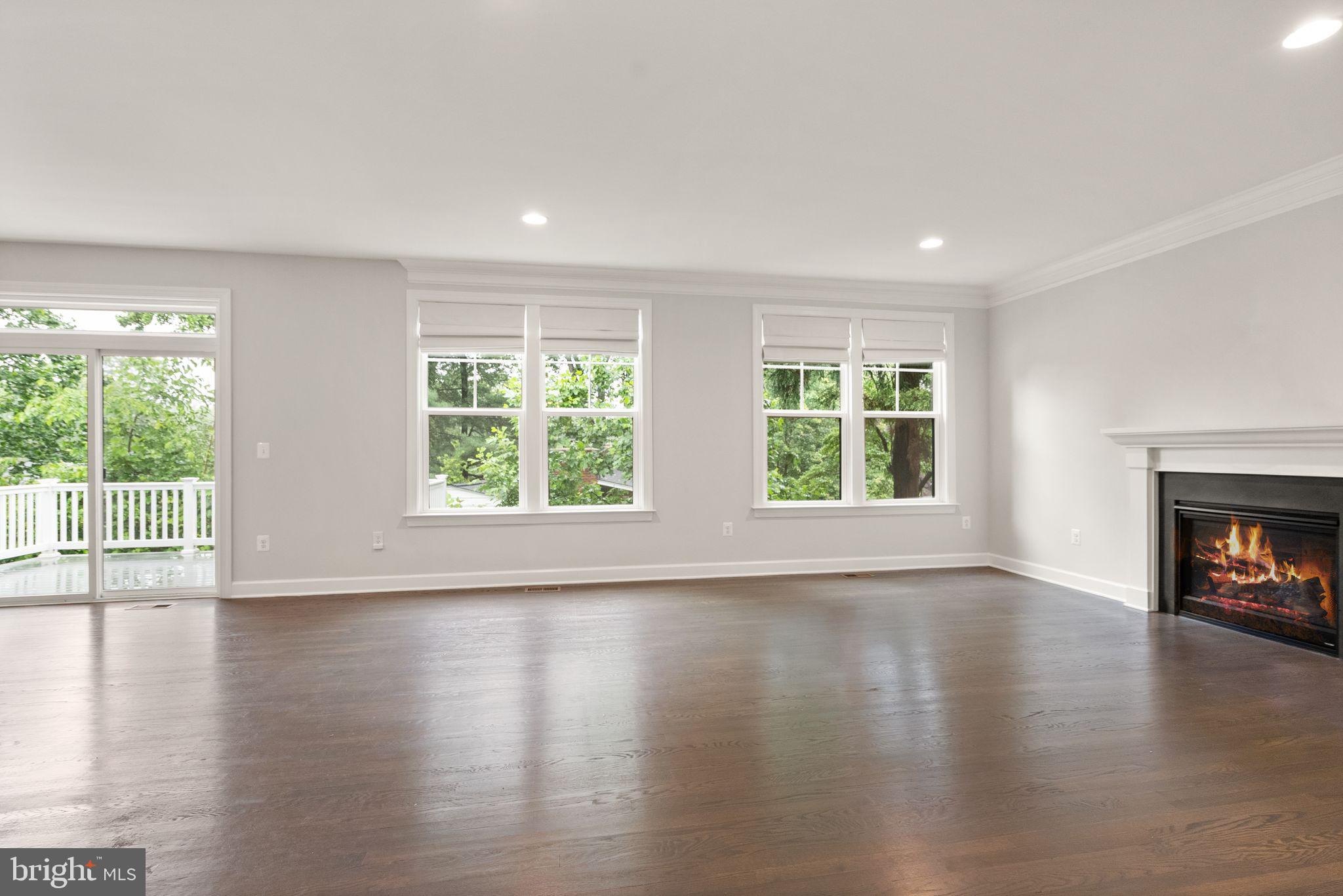 BERKSHIRE OAKWOOD - Residential