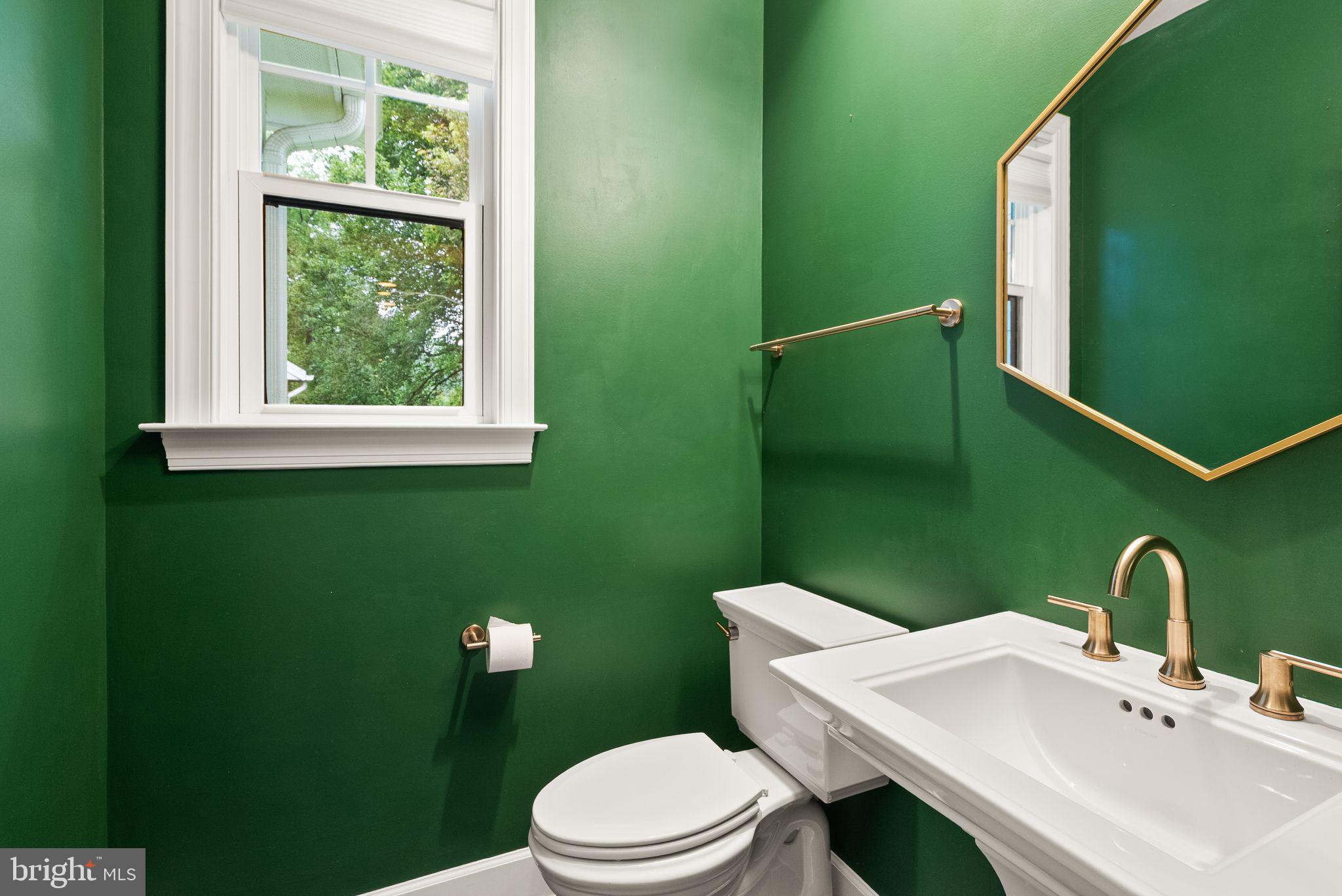 BERKSHIRE OAKWOOD - Residential