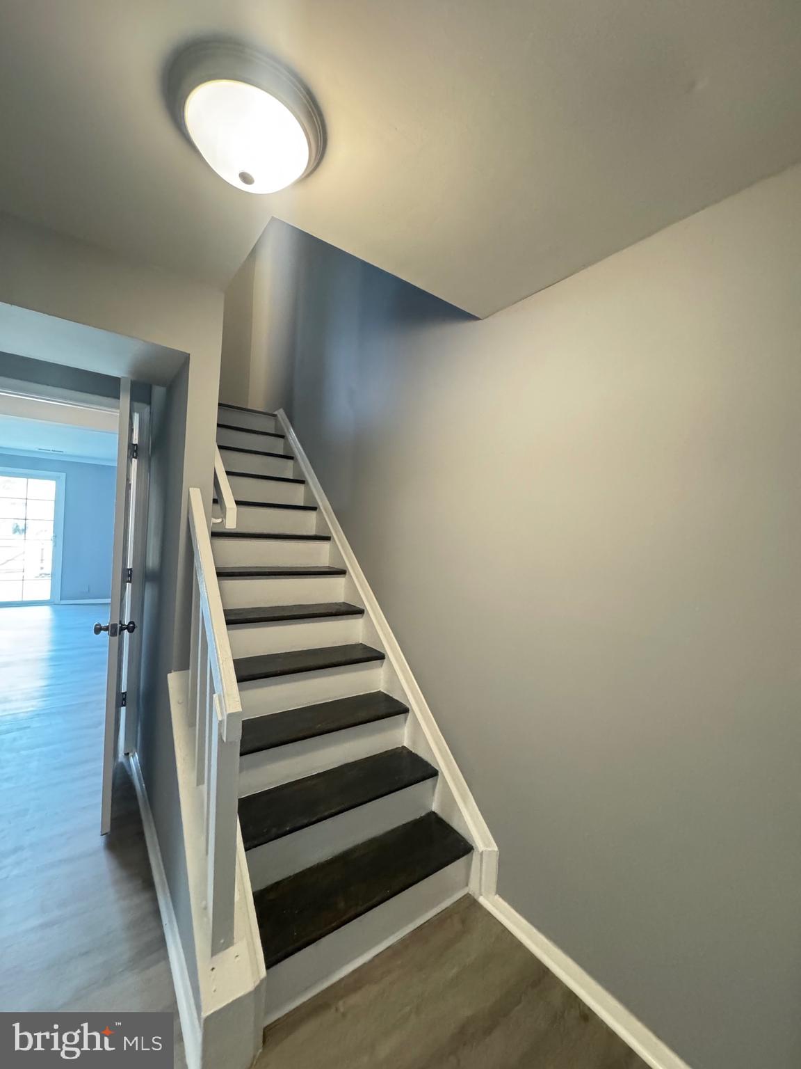 OWEN BROWN WOODS - Residential Lease