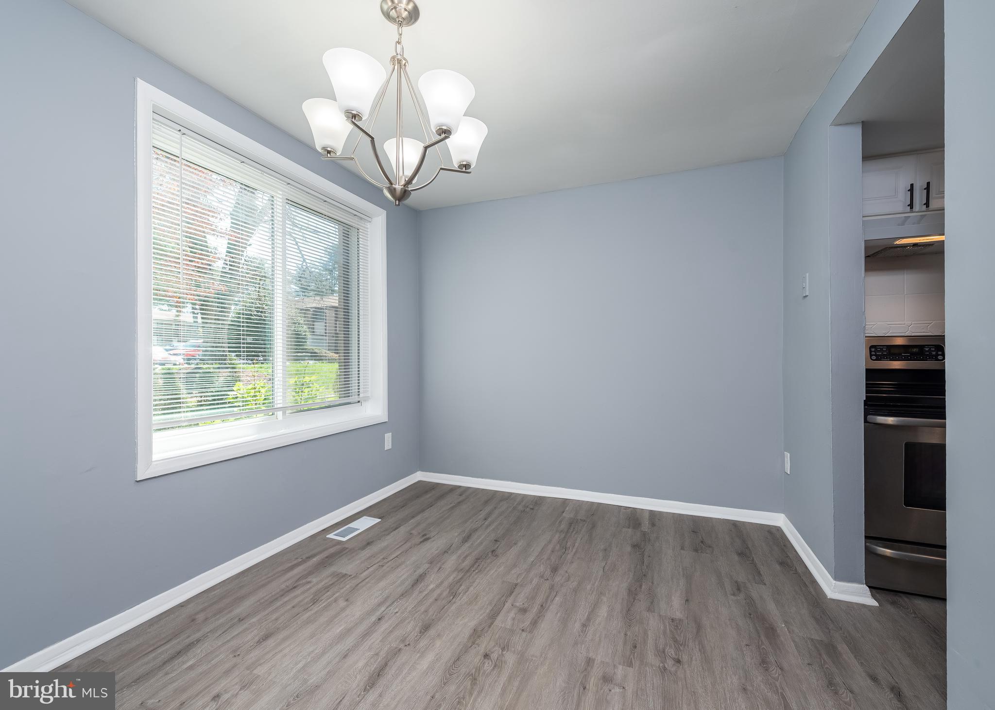 OWEN BROWN WOODS - Residential Lease