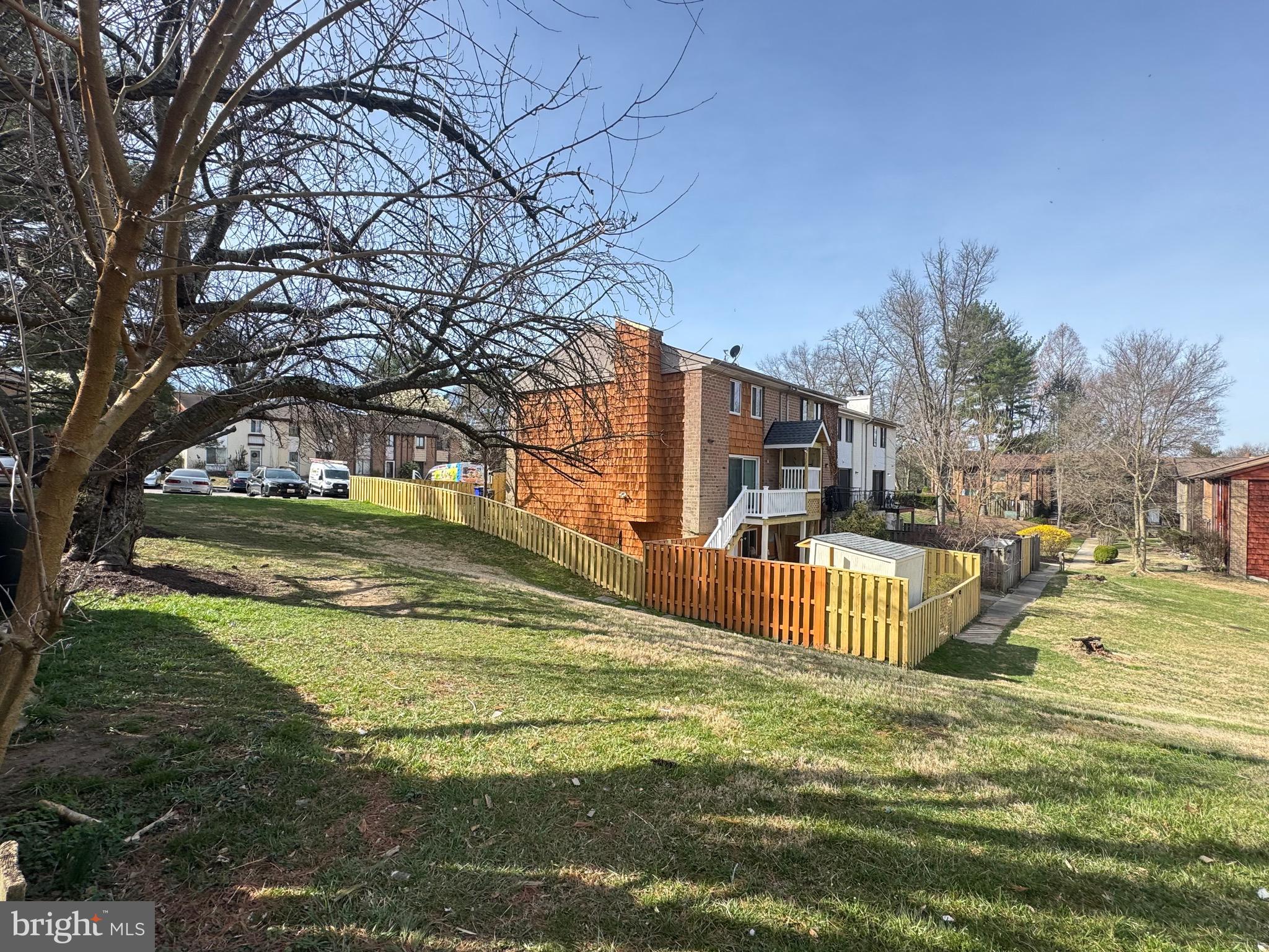 OWEN BROWN WOODS - Residential Lease