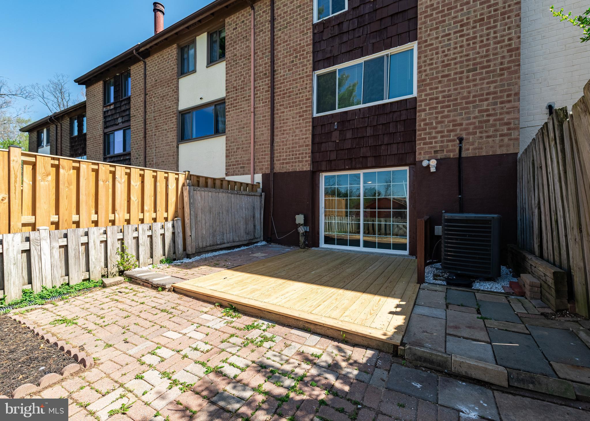 OWEN BROWN WOODS - Residential Lease