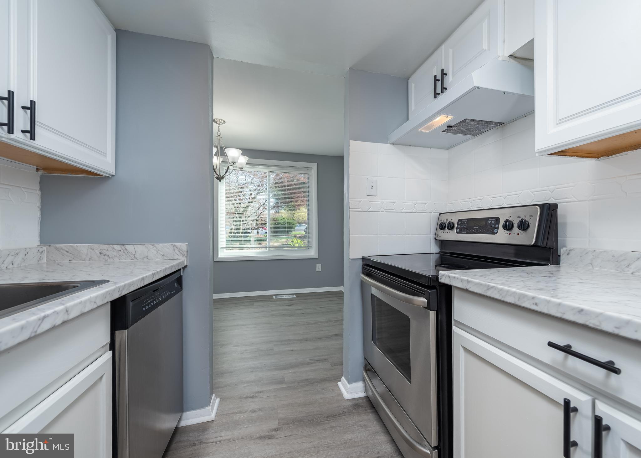 OWEN BROWN WOODS - Residential Lease