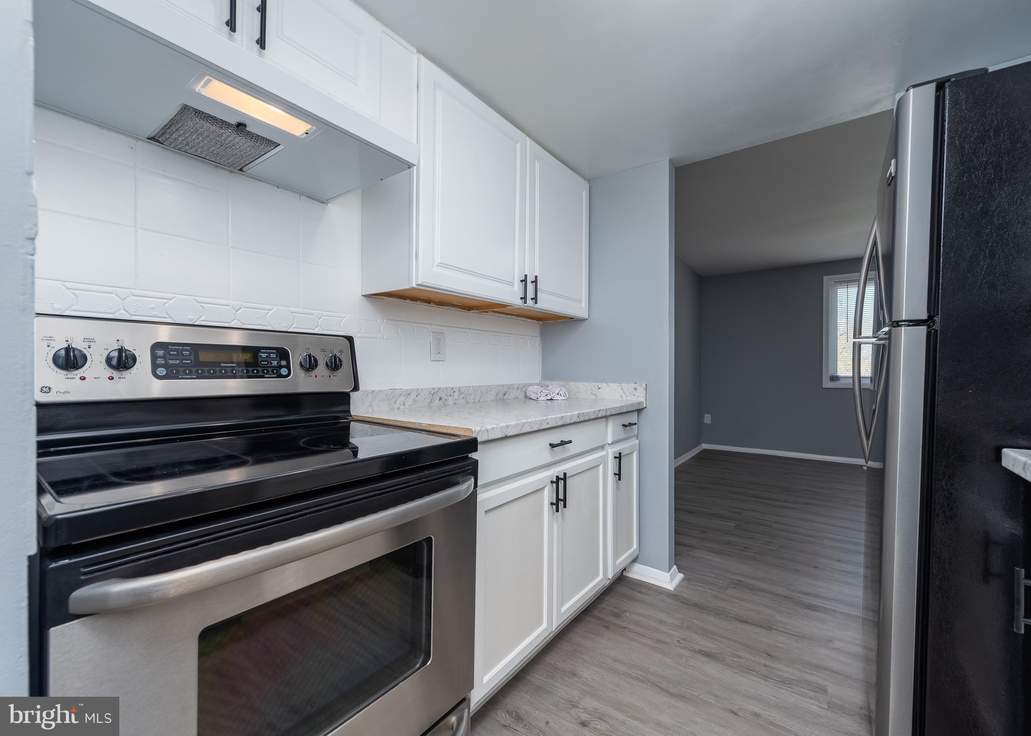 OWEN BROWN WOODS - Residential Lease