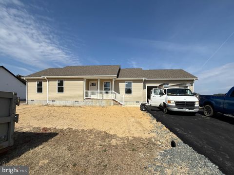 Homes For Sale - 304 E 7th Street<br/> SEAFORD, DE 19973