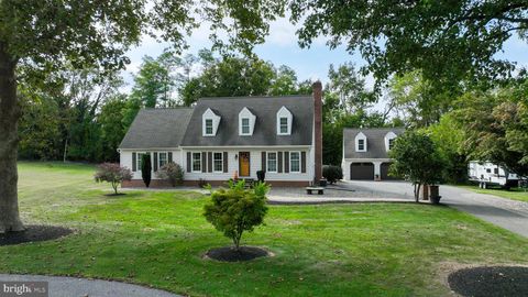 Photo of 4 Campside Circle, CONESTOGA, PA 17516 (MLS # PALA2077040)