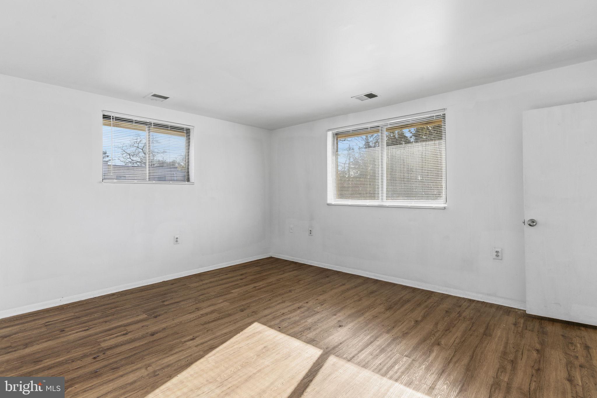 COURTHAVEN - Residential