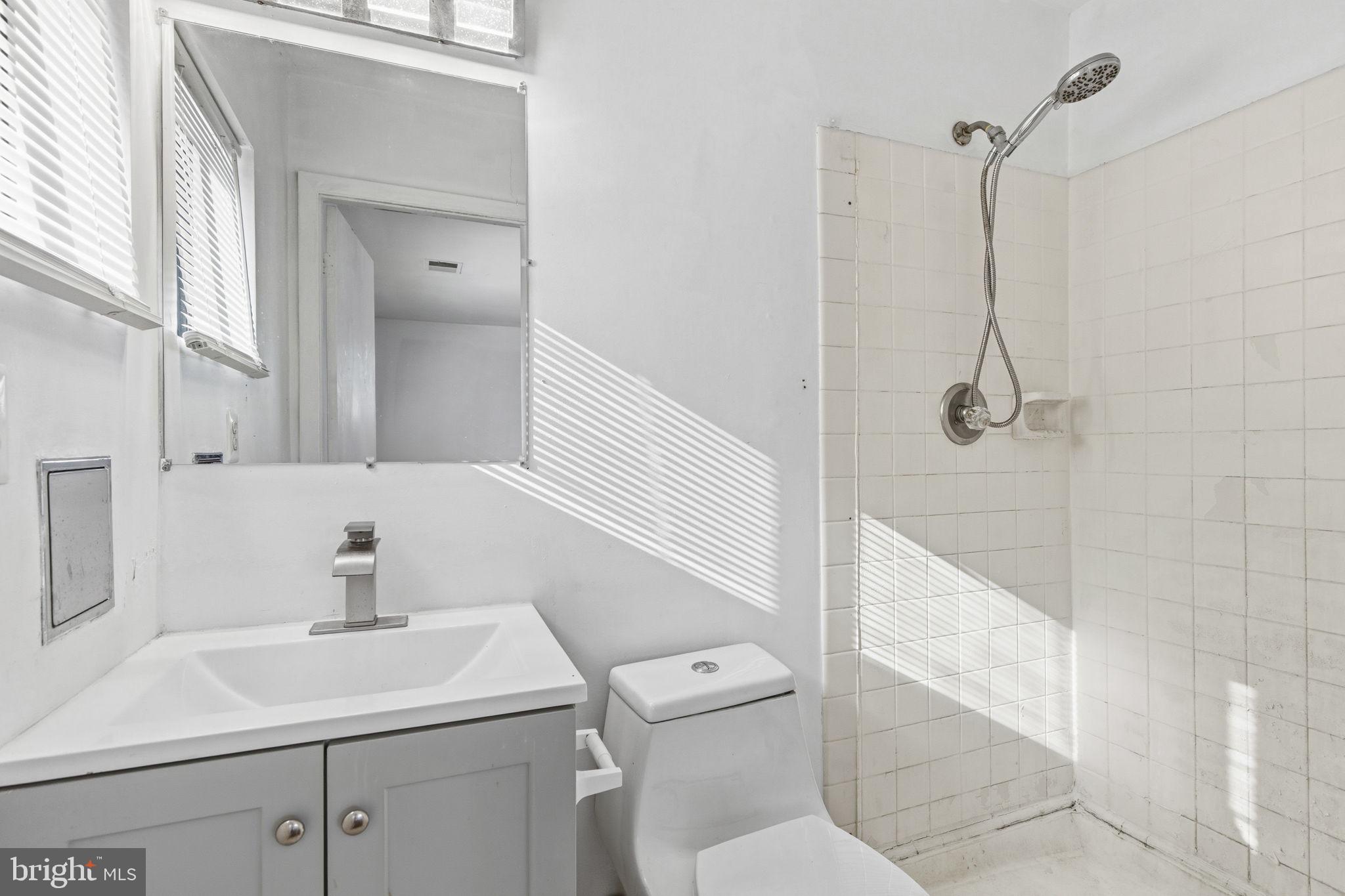 COURTHAVEN - Residential