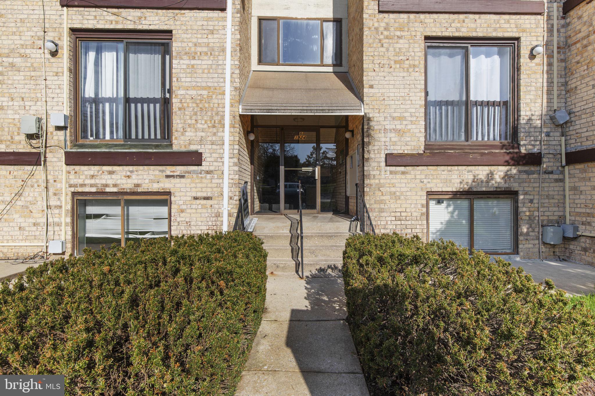 COURTHAVEN - Residential