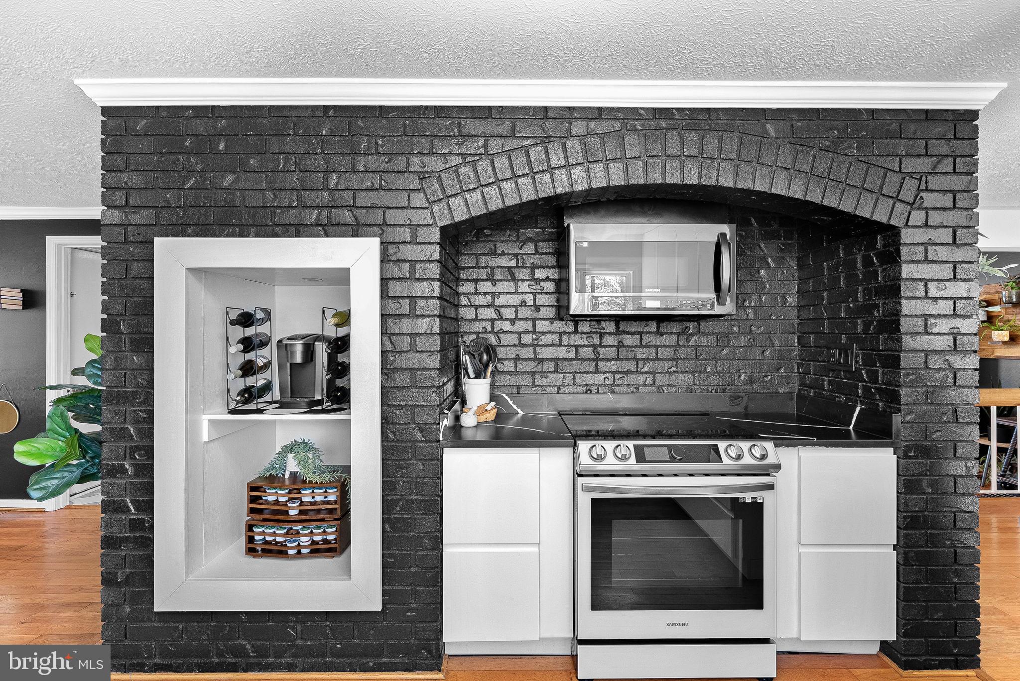 AQUIA HARBOUR - Residential