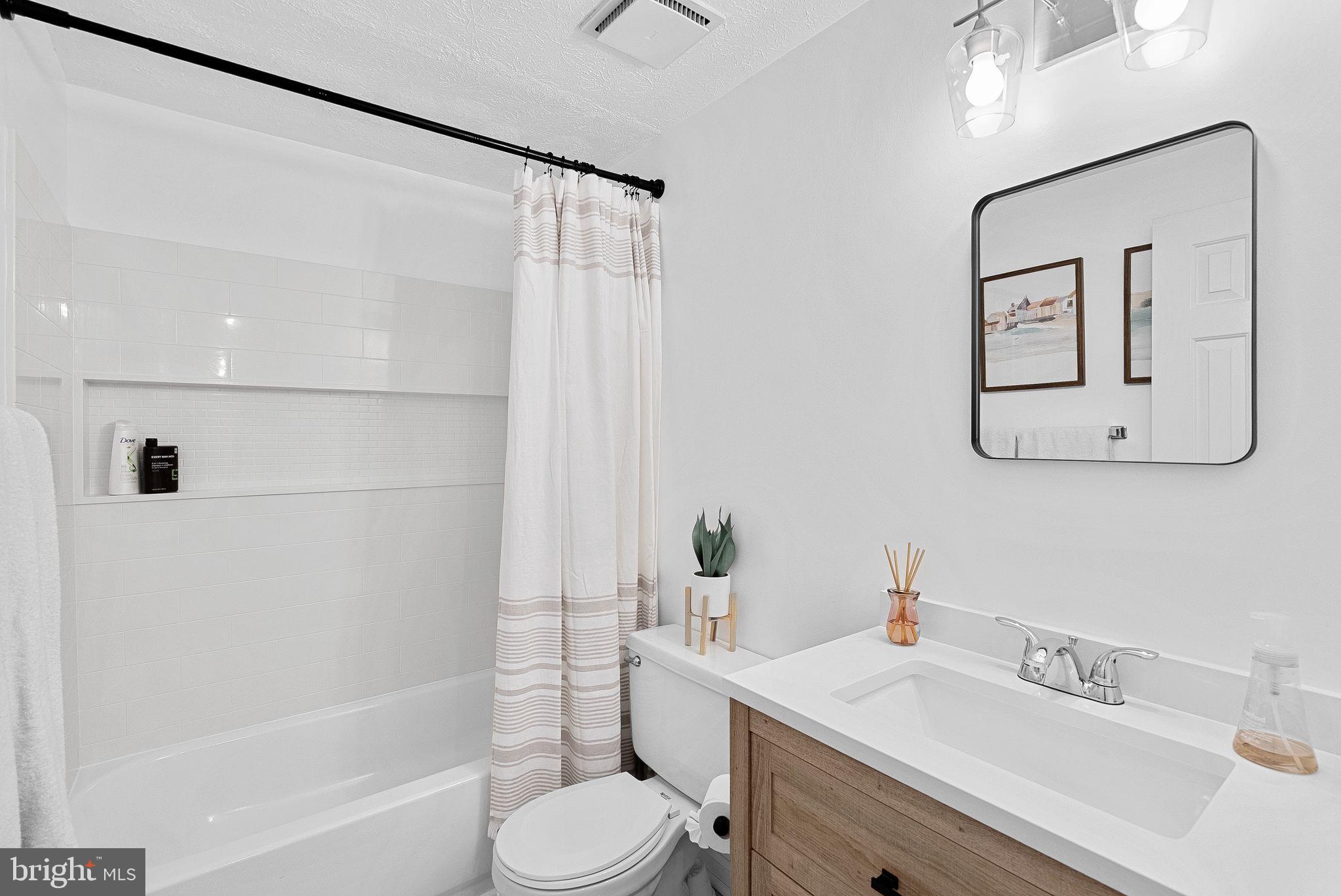 AQUIA HARBOUR - Residential