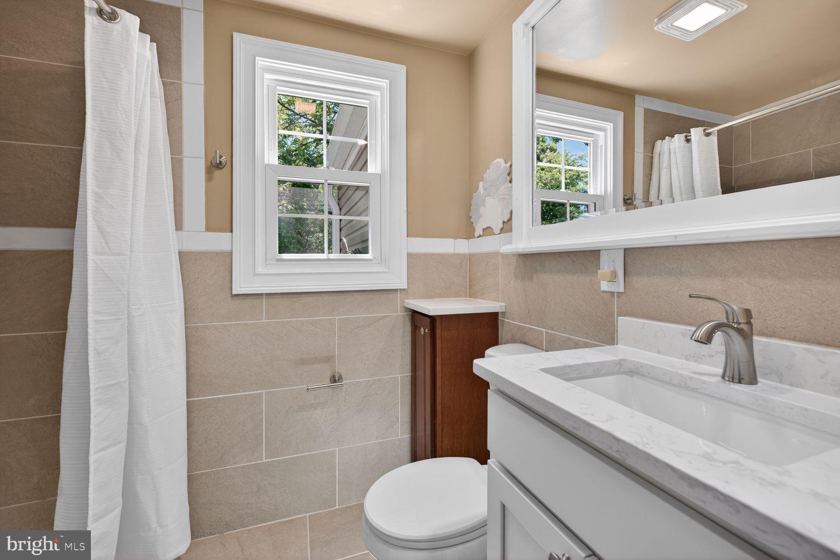 ROCKVILLE - Residential