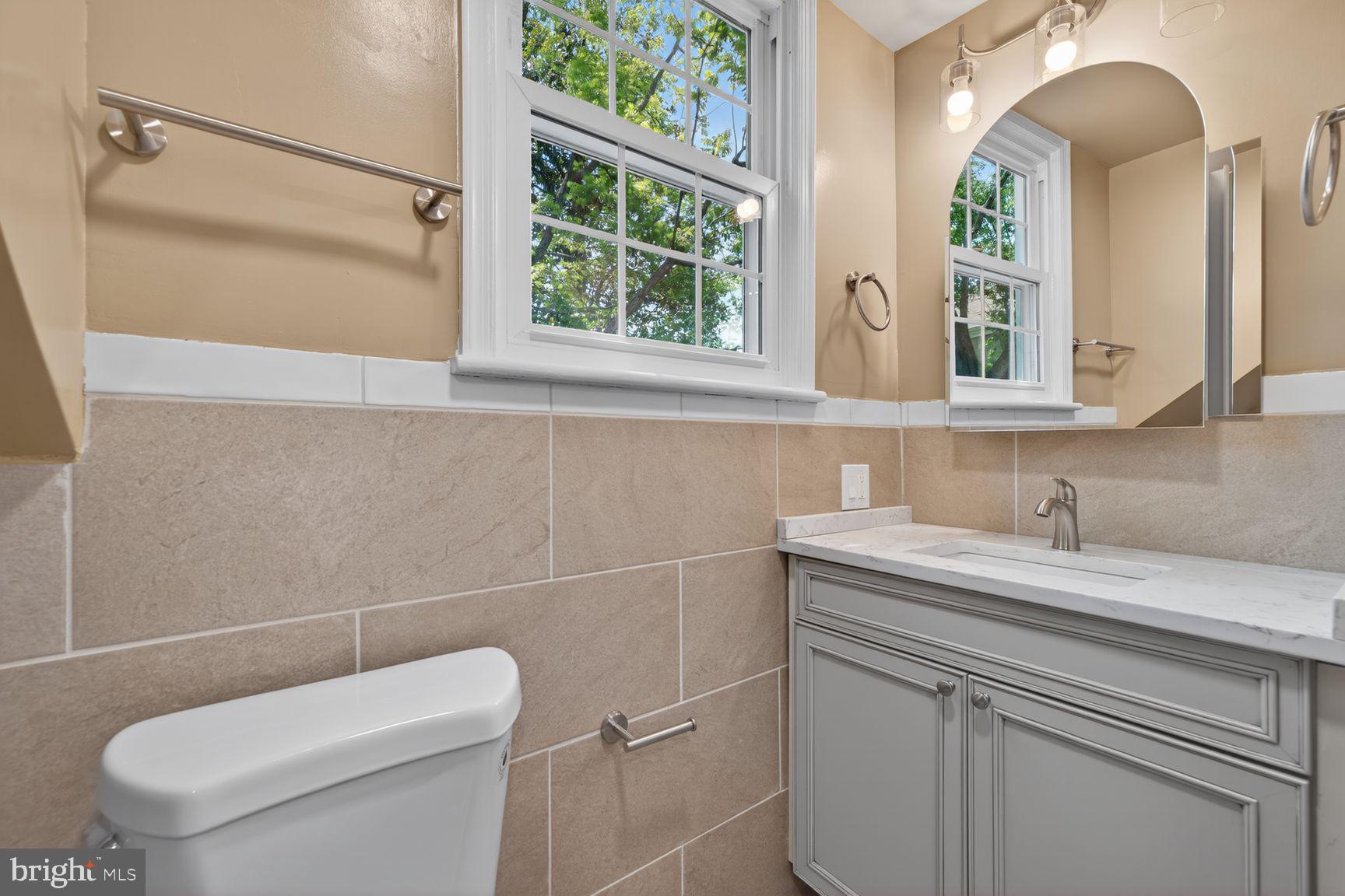ROCKVILLE - Residential