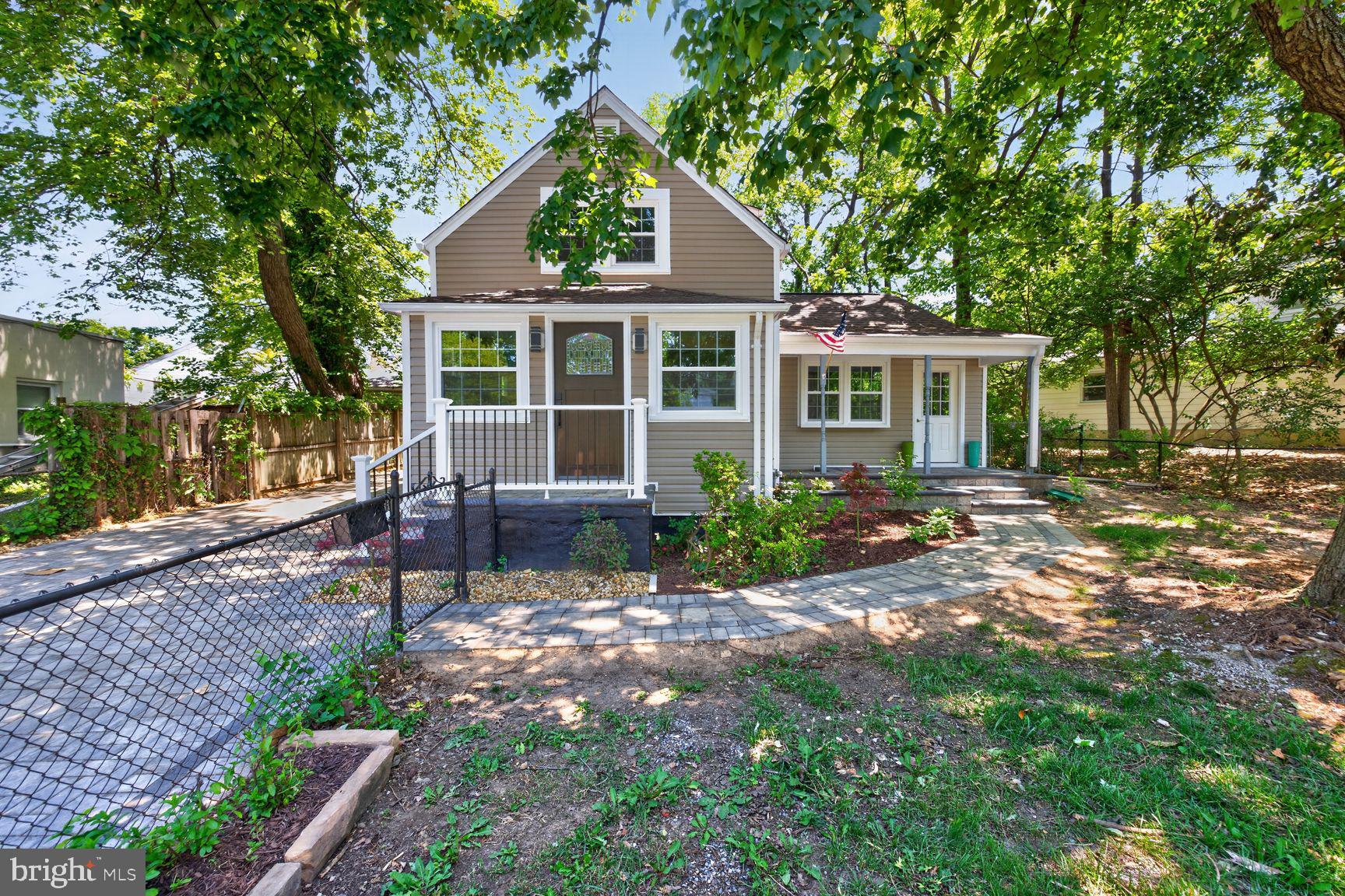ROCKVILLE - Residential