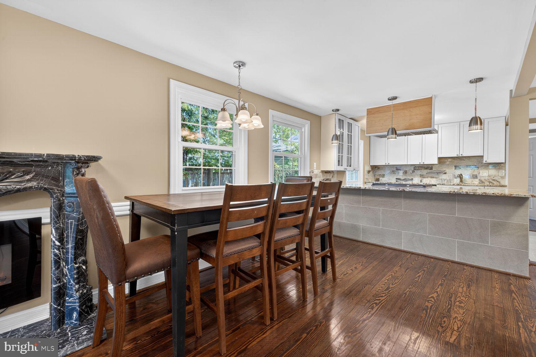 ROCKVILLE - Residential