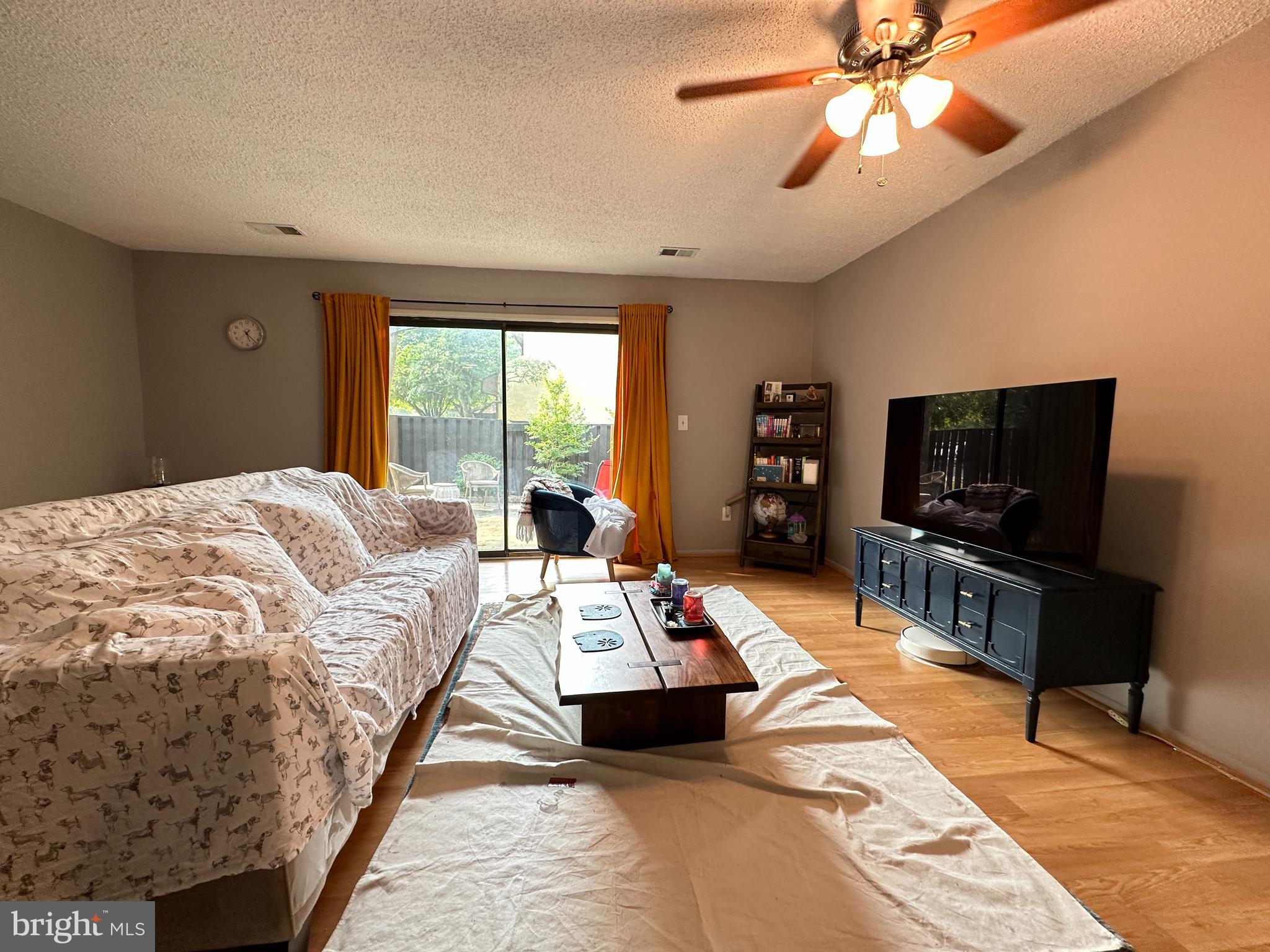 RESTON - Residential Lease