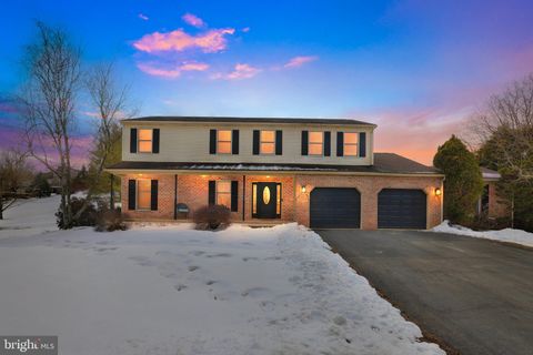 Homes For Sale - 4744 Welby Drive<br/> Lehigh County, SCHNECKSVILLE, PA 18078