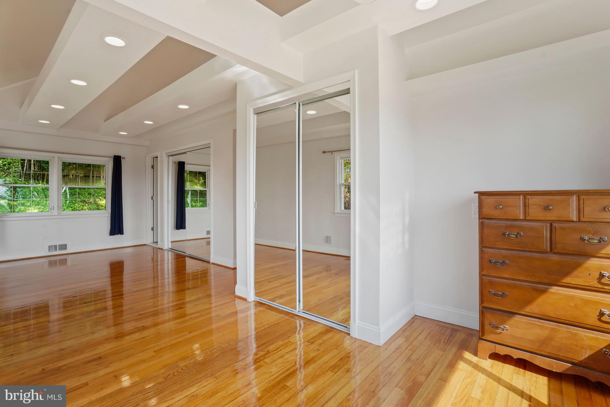 VILLAMAY - Residential Lease