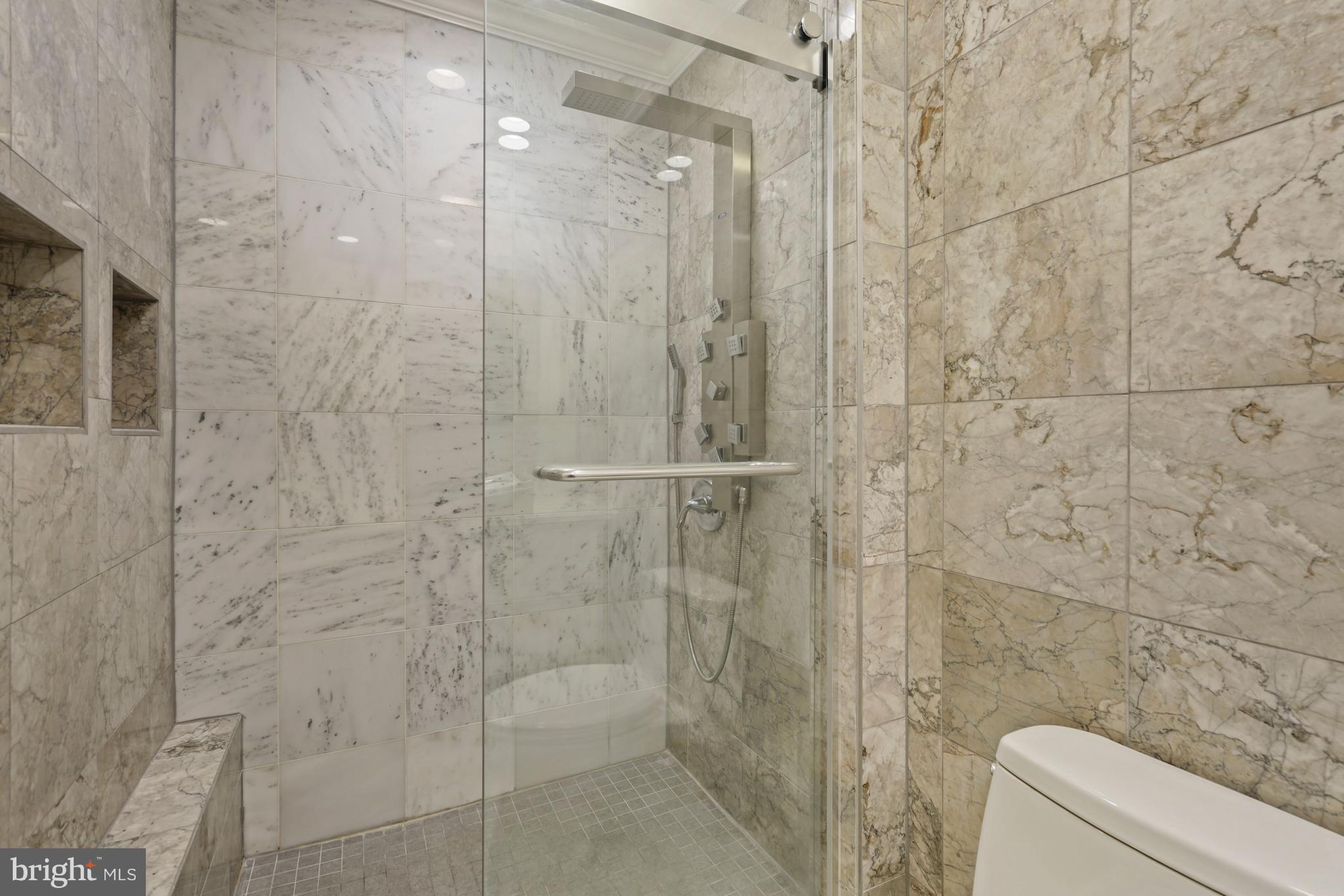 VILLAMAY - Residential Lease