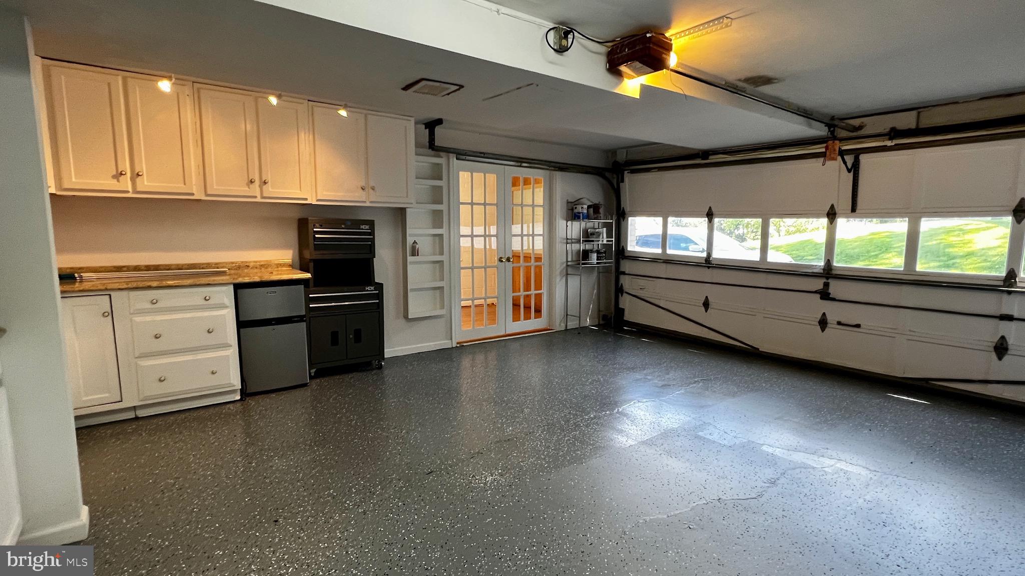 VILLAMAY - Residential Lease