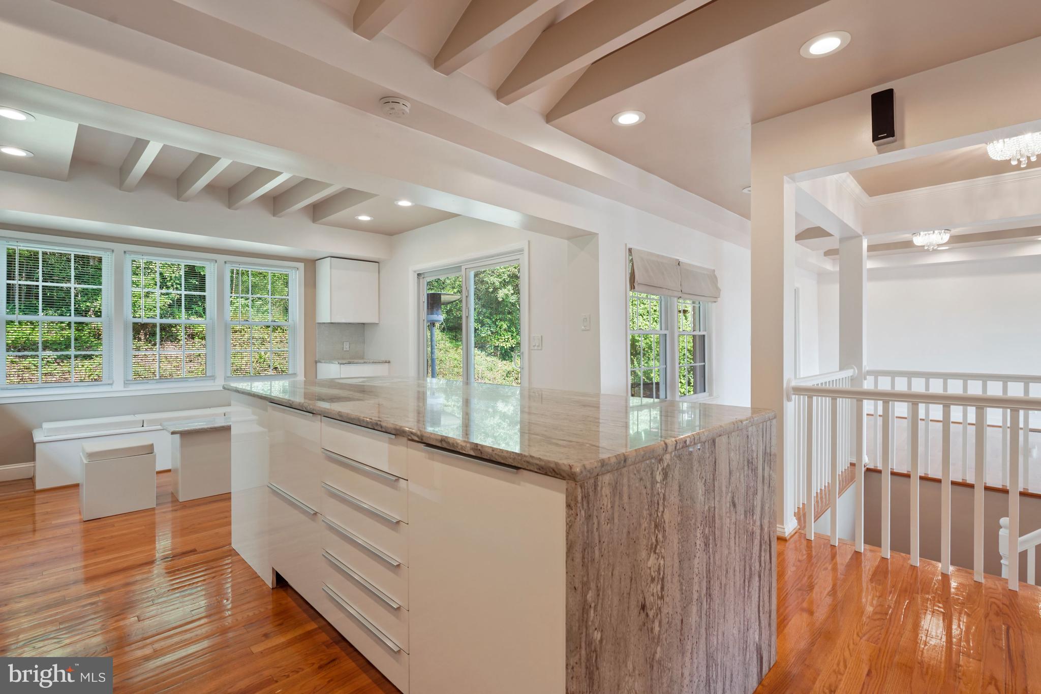 VILLAMAY - Residential Lease