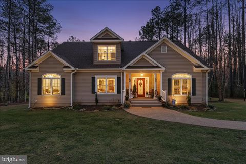 157 RODERICK PLACE MINERAL VA 23117