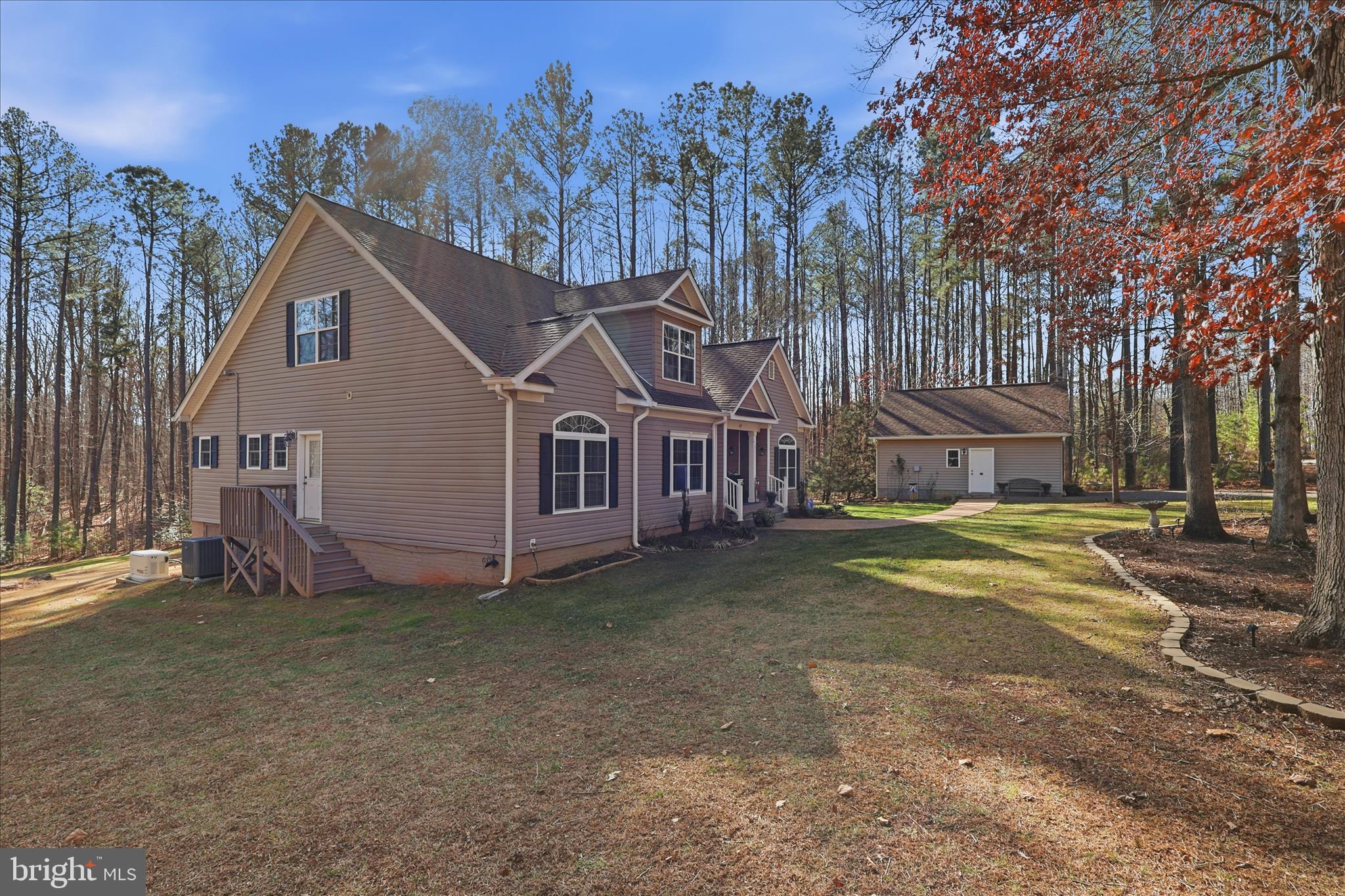 THE WATERS AT LAKE ANNA - Residential