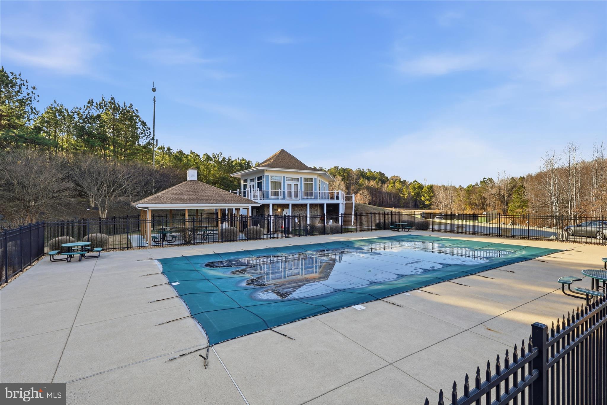 THE WATERS AT LAKE ANNA - Residential