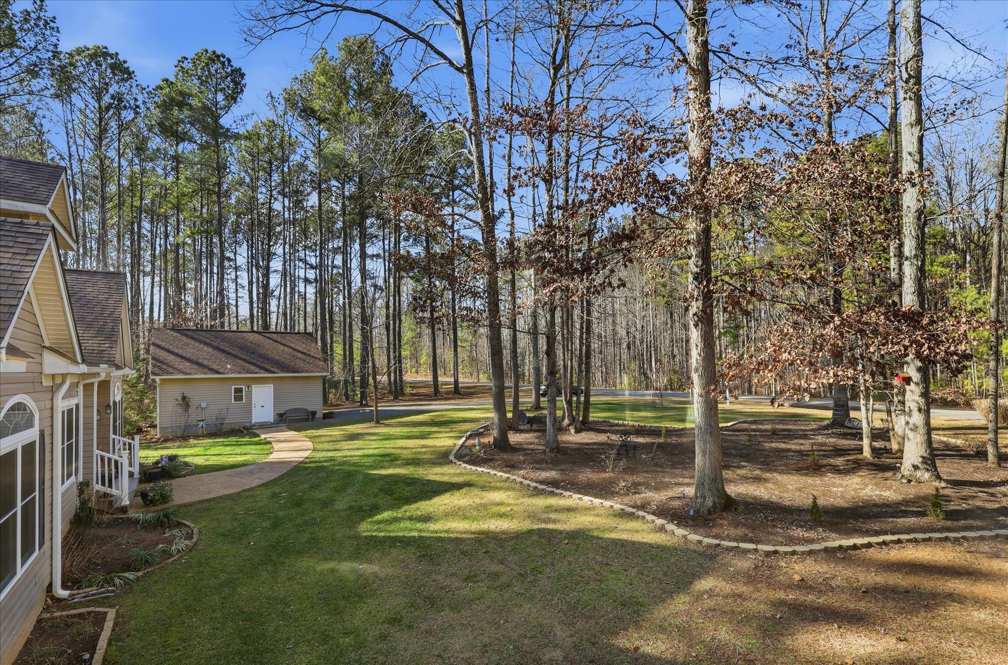 THE WATERS AT LAKE ANNA - Residential