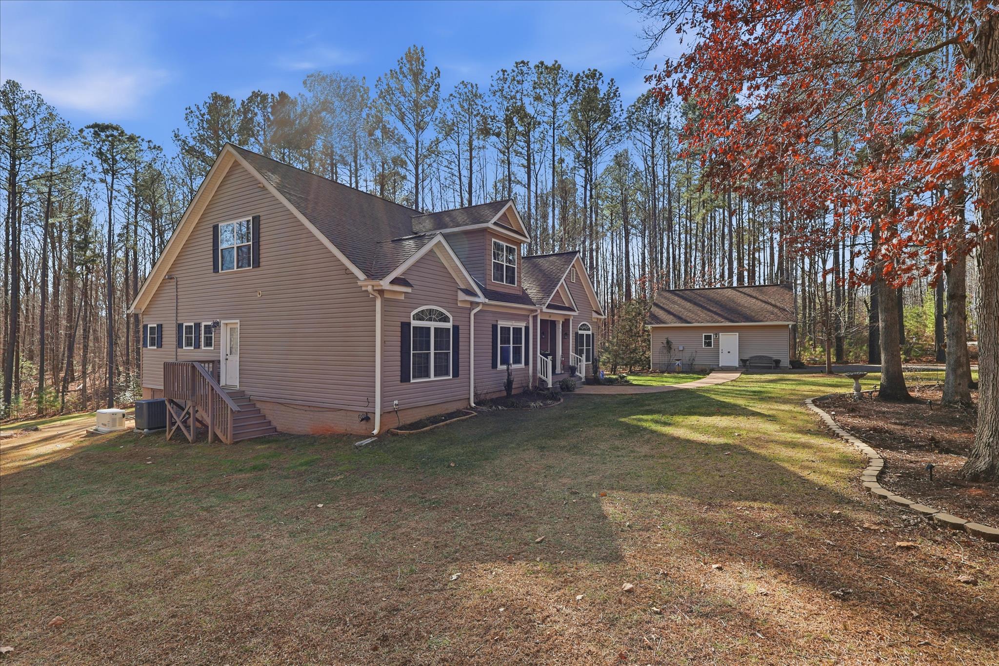 THE WATERS AT LAKE ANNA - Residential