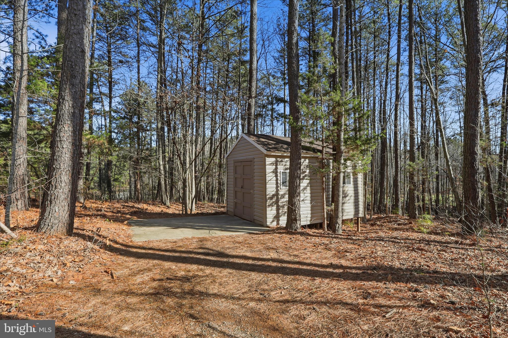 THE WATERS AT LAKE ANNA - Residential
