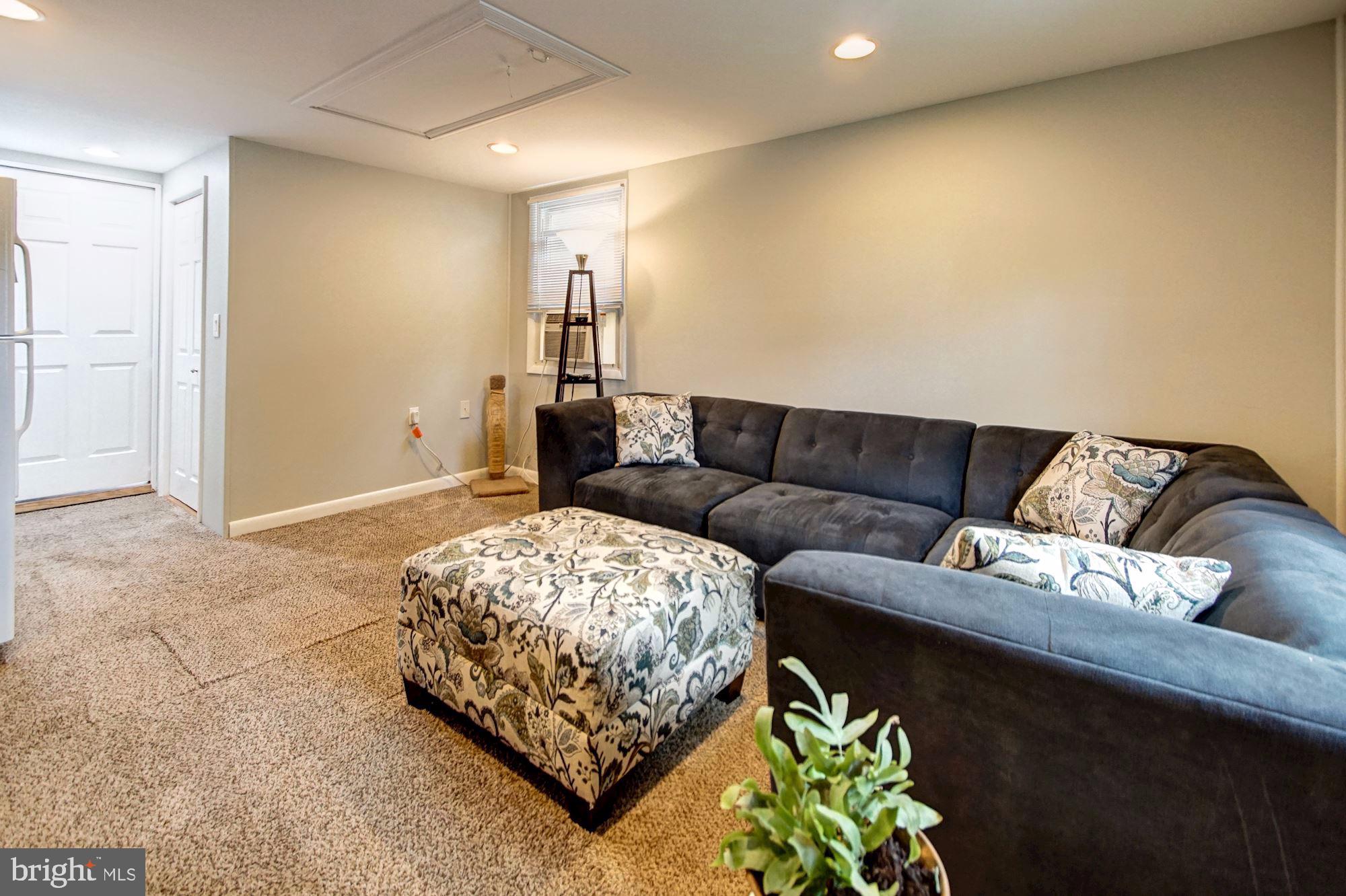 SOMERSET AT BELAIR - Residential