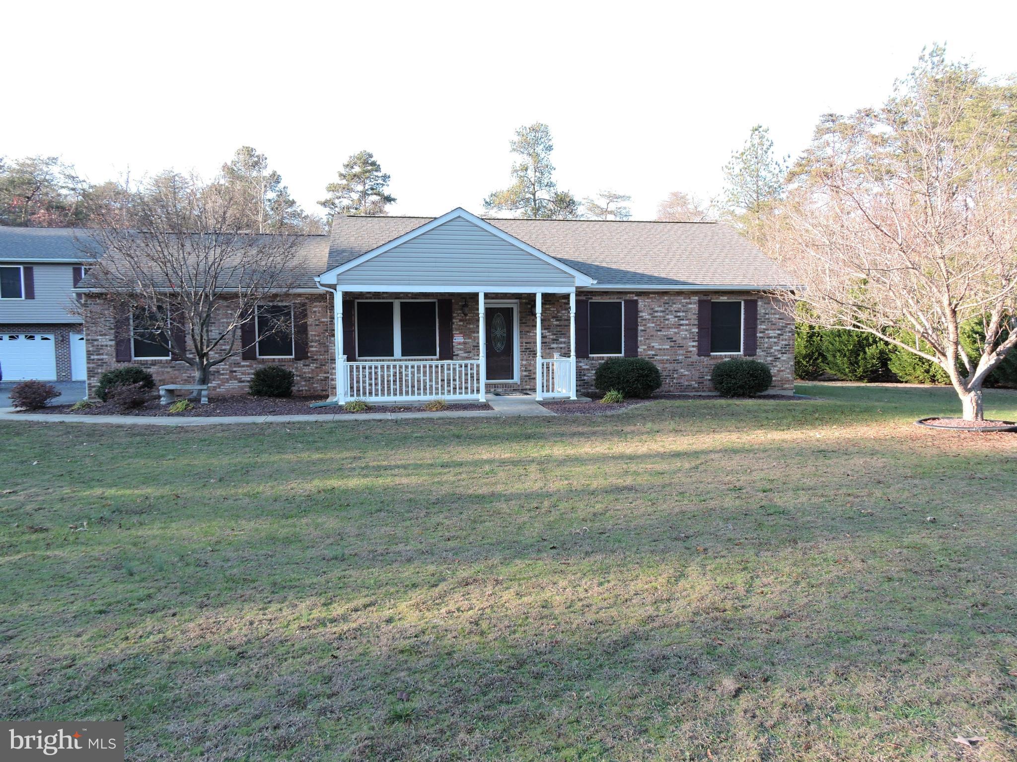 WOODVILLE ESTATES SUB - Residential Lease