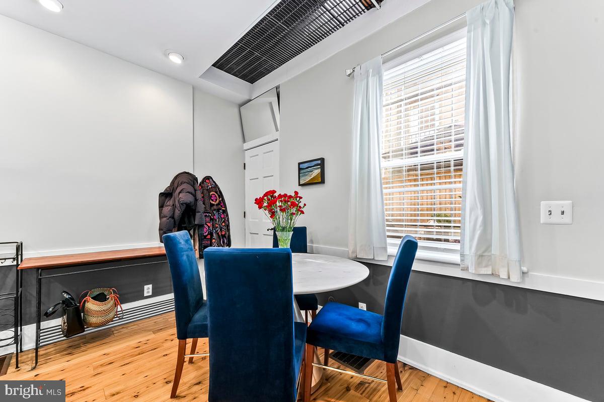 GRADUATE HOSPITAL - Residential