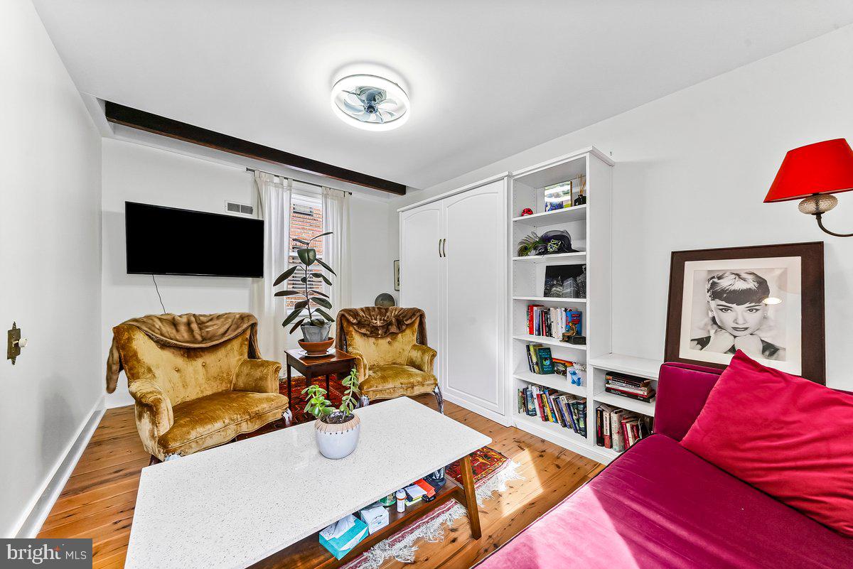 GRADUATE HOSPITAL - Residential