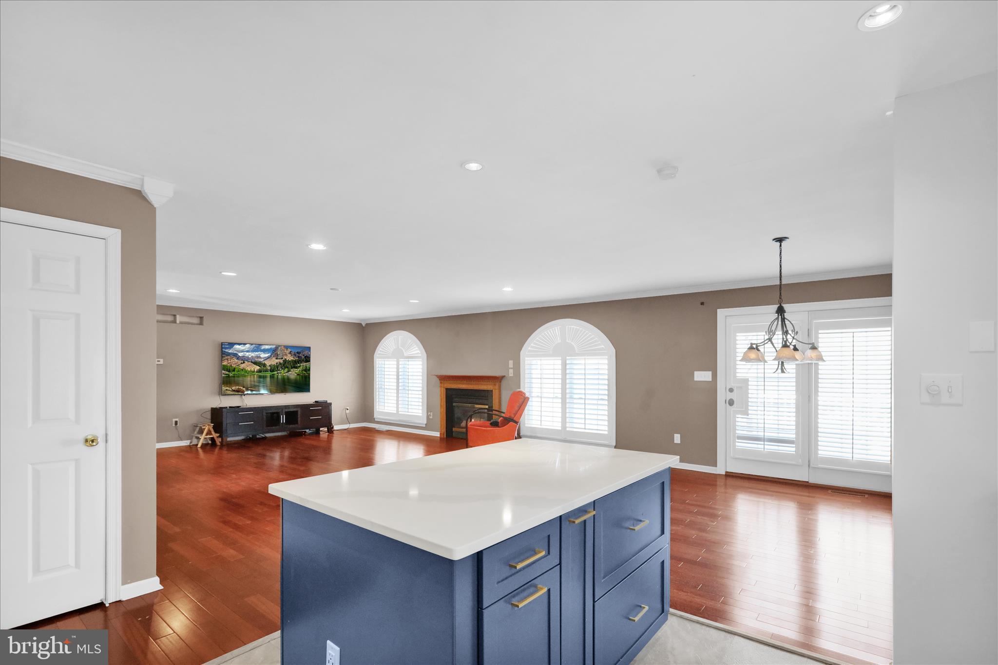 COUNTRY CLUB RUN - Residential