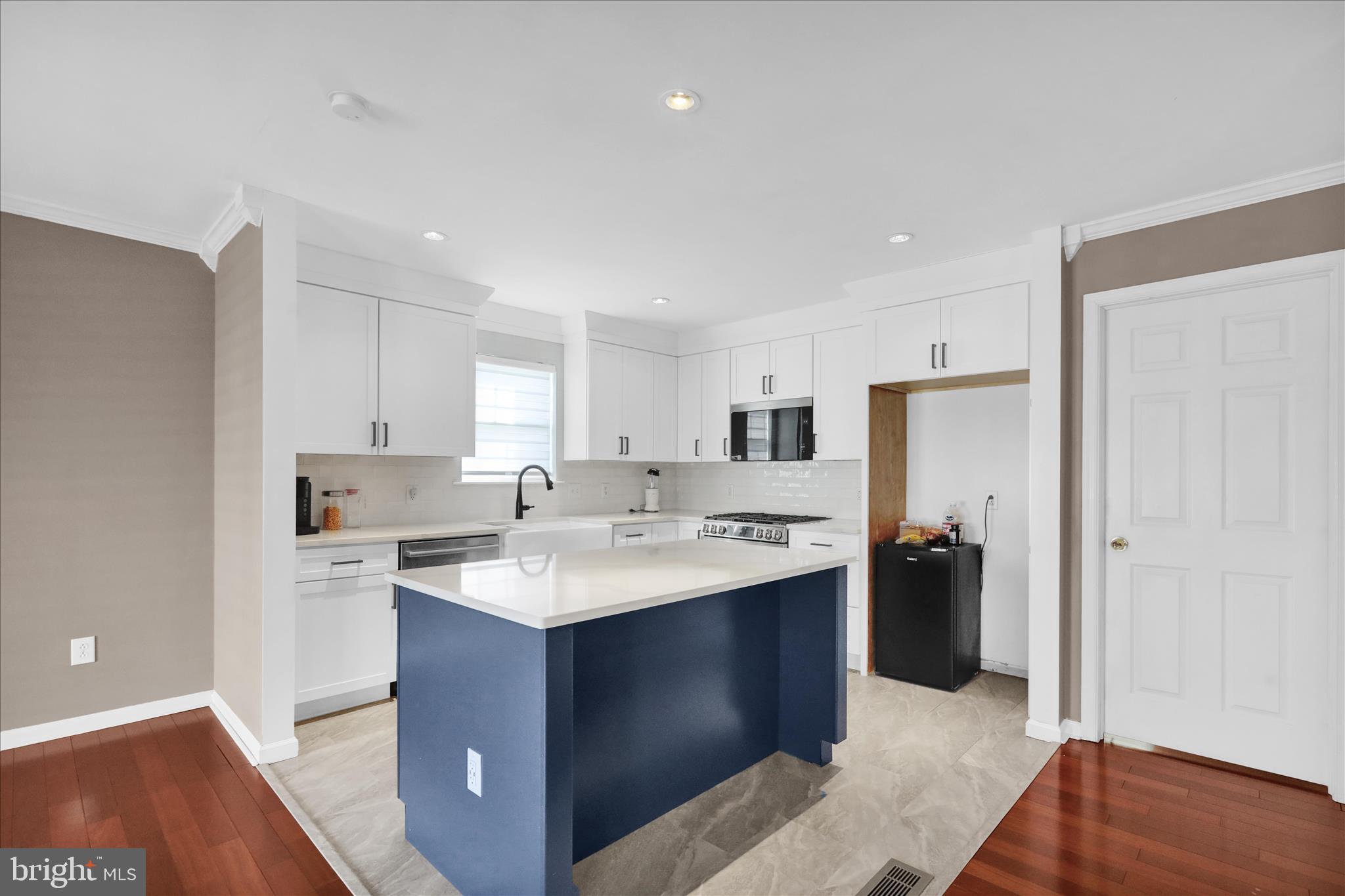 COUNTRY CLUB RUN - Residential