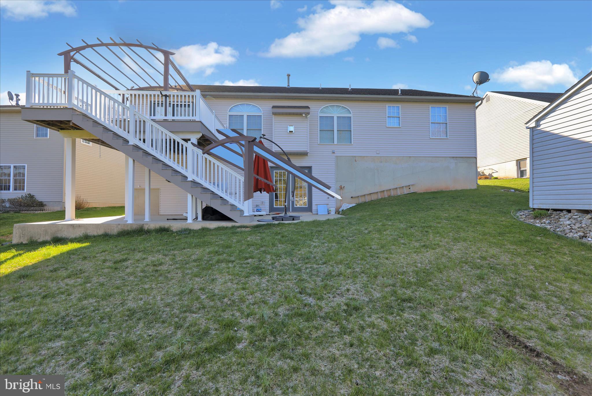 COUNTRY CLUB RUN - Residential