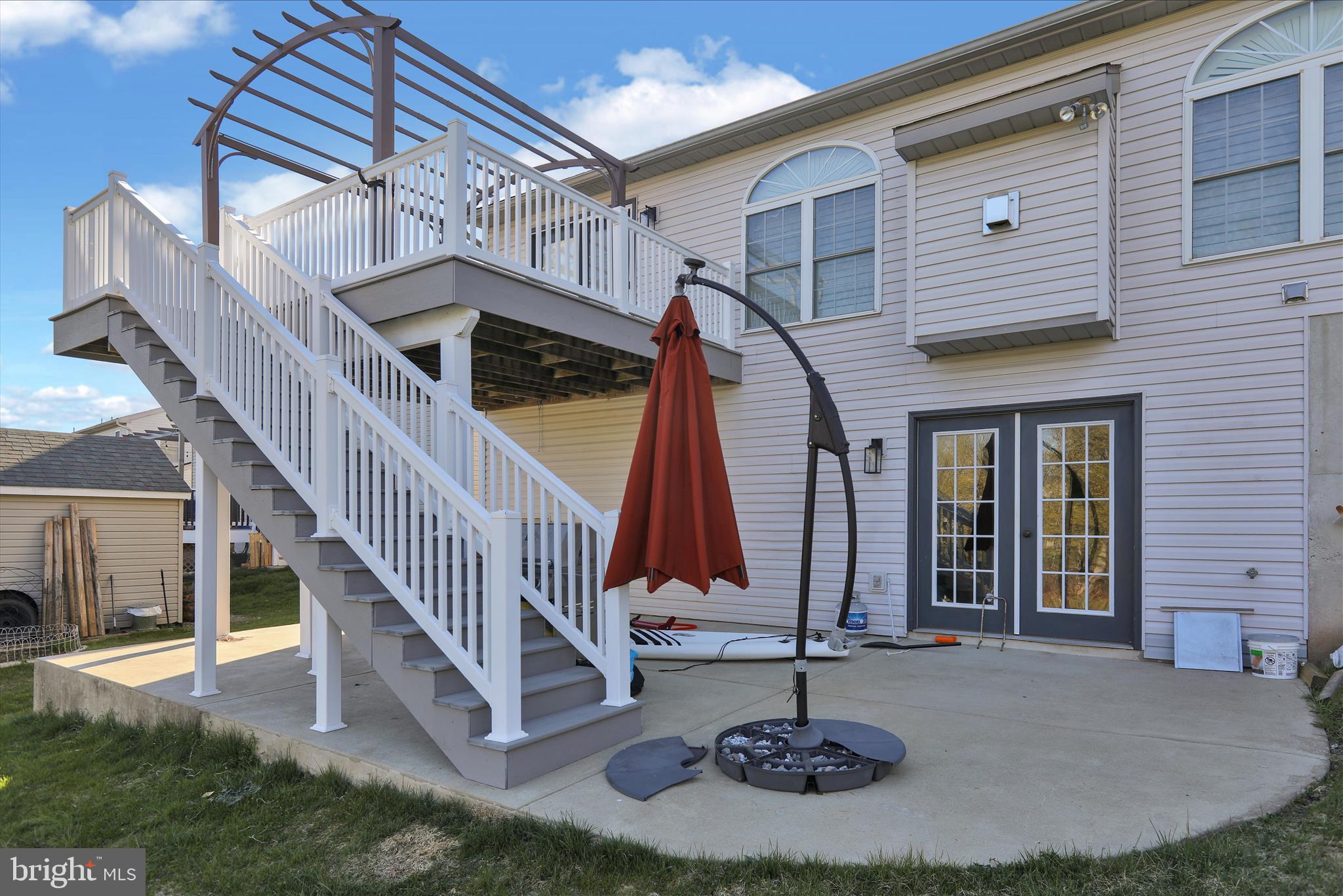 COUNTRY CLUB RUN - Residential