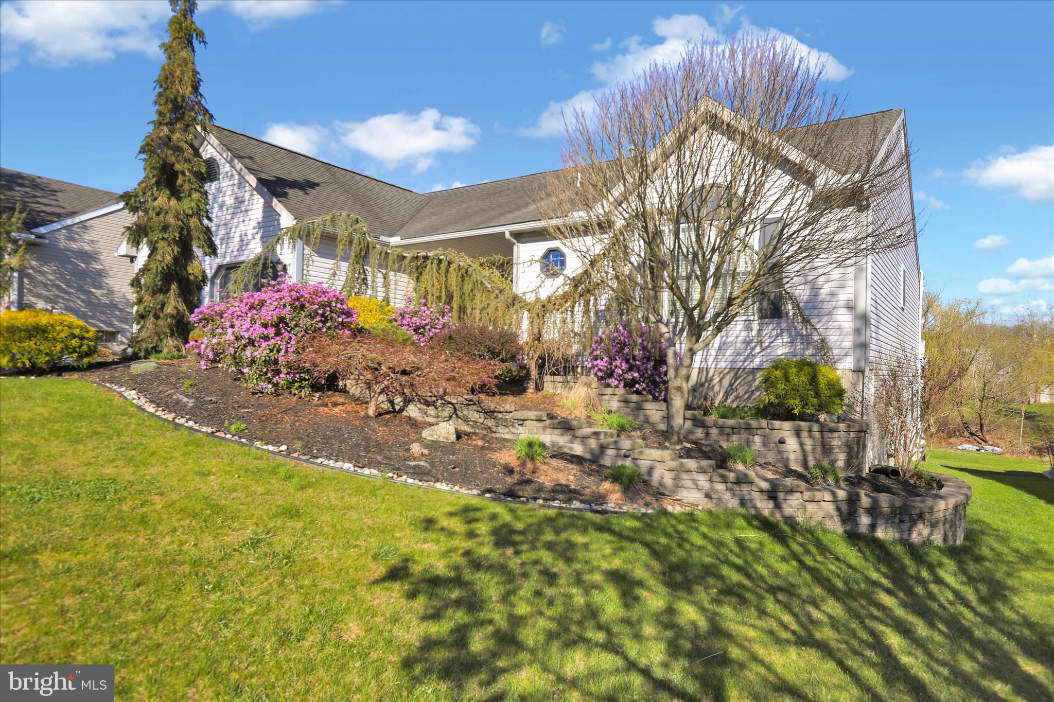 COUNTRY CLUB RUN - Residential